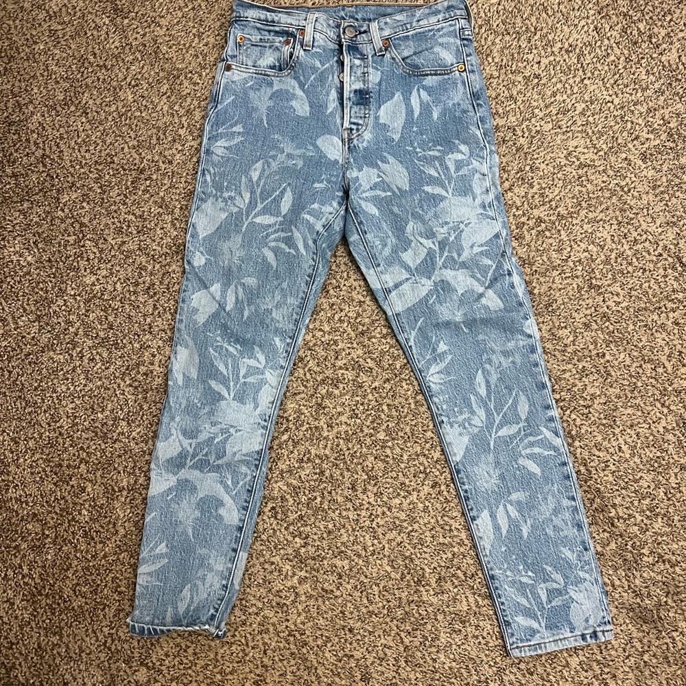 Levis 501 jeans